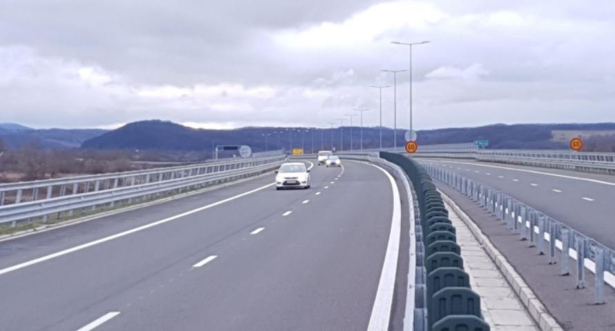 TollRo devine operațional de la 1 octombrie. Cum se vor plăti rovinieta și tariful pentru transportatori
