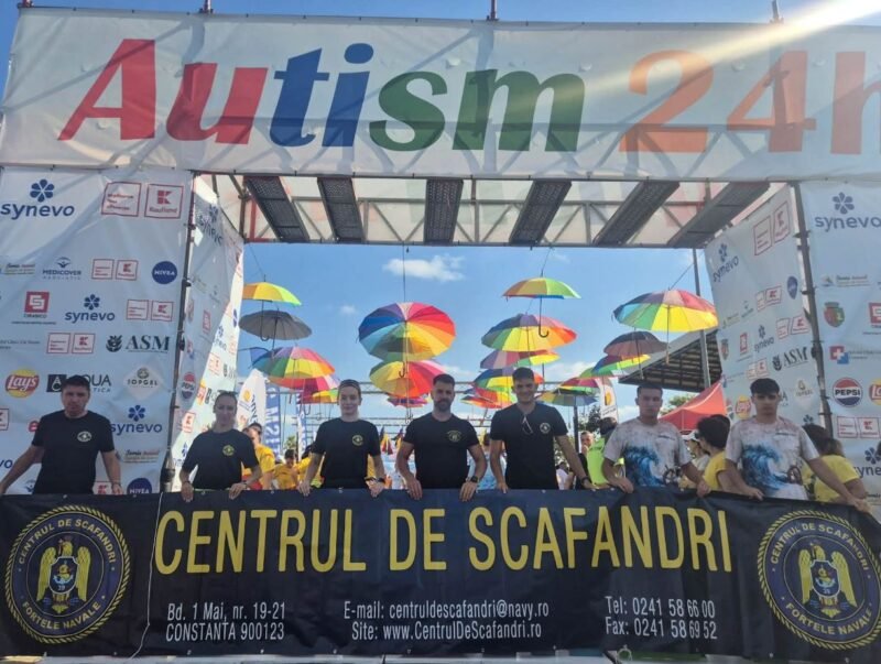 Militarii Centrului 39 Scafandri, alături de copiii cu autism la Autism24H