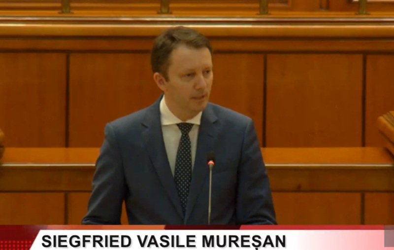Guvernul Siegfried Mureşan NU a reușit să obțină voturile necesare pentru a fi învestit