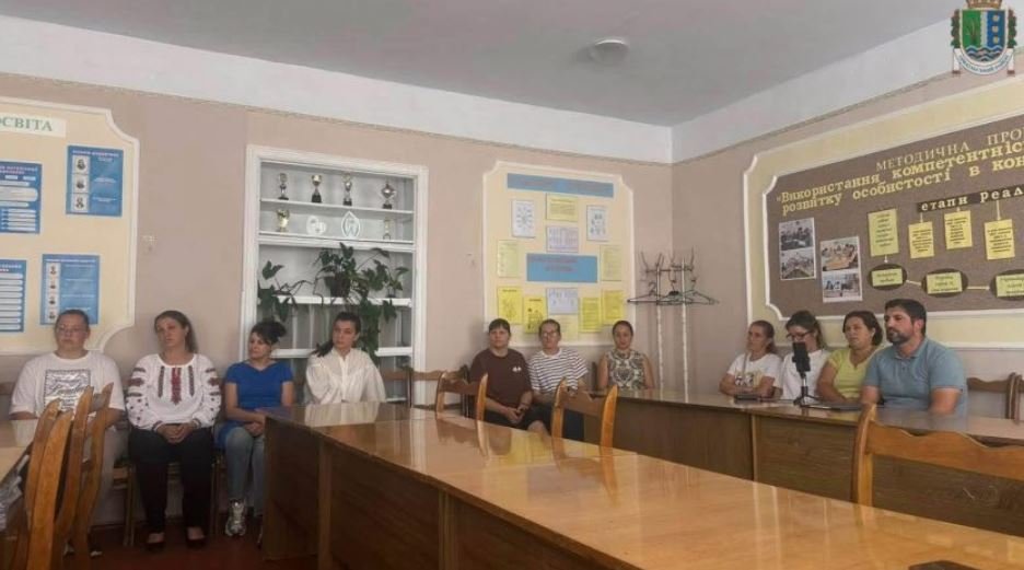 Clasa cu predare în limba română din Orlivka, Ucraina, se redeschide. Cei șapte copii revin la cursuri