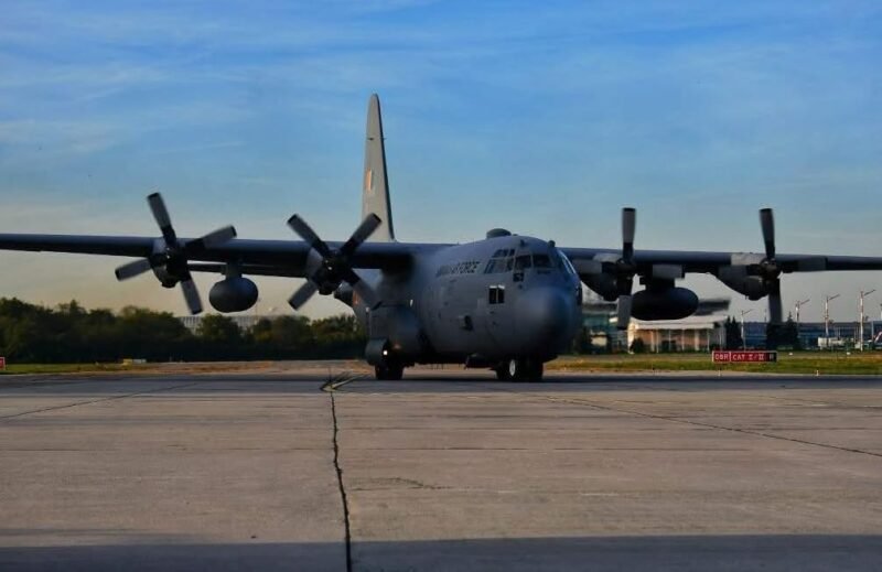 România își completează flota militară cu o aeronavă C-130H Hercules