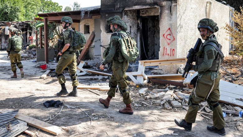 Israelul comemorează trei ani de la atacul Hamas. Israelul comemorează victimele, în timp ce furia față de conducere crește